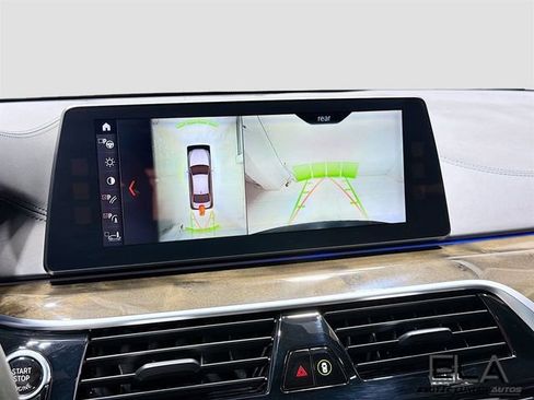 Used 2018 BMW 540i w/ M Sport Package RWD image 15