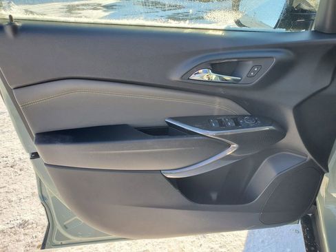 New 2026 Chevrolet Trax ACTIV w/ Sunroof Package image 7