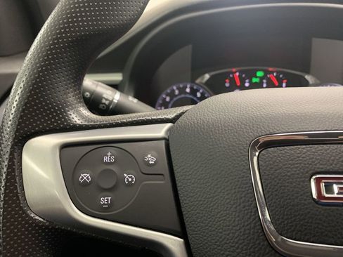 Used 2022 GMC Acadia SLE AWD/4WD image 50