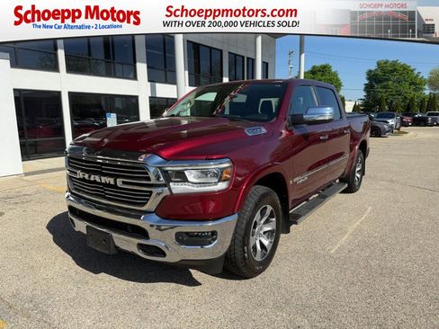 Used 2019 RAM 1500 Laramie AWD/4WD image 1