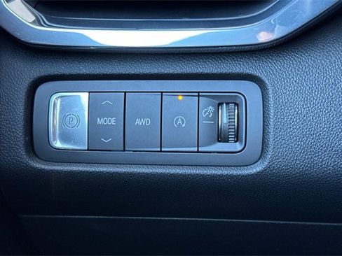 New 2026 GMC Acadia Elevation image 32