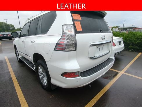 Used 2019 Lexus GX 460 Premium w/ Premium Package AWD/4WD image 4