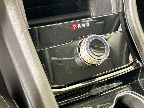 Used 2023 Jeep Grand Cherokee Laredo AWD/4WD image 16