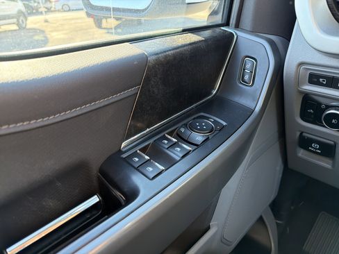 Used 2022 Ford F150 XLT w/ Equipment Group 302A High image 25