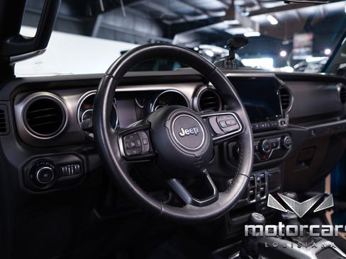 Used 2020 Jeep Wrangler Unlimited Sport S image 24