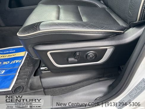 Used 2021 RAM 1500 Laramie AWD/4WD image 23