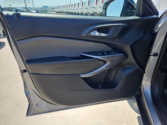 Used 2026 Chevrolet Trax ACTIV w/ Driver Confidence Package FWD image 21