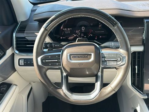 Used 2024 GMC Acadia Denali w/ Super Cruise Package AWD/4WD image 26