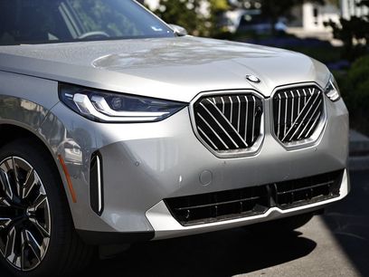 New 2026 BMW X3 xDrive30i w/ Premium Package