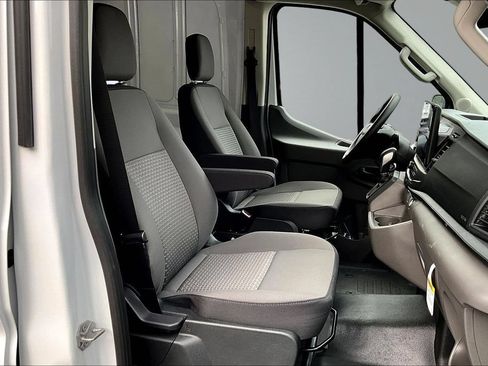 New 2026 Ford Transit 350 148 Medium Roof RWD image 11