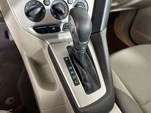 Used 2014 Ford Focus SE FWD image 15