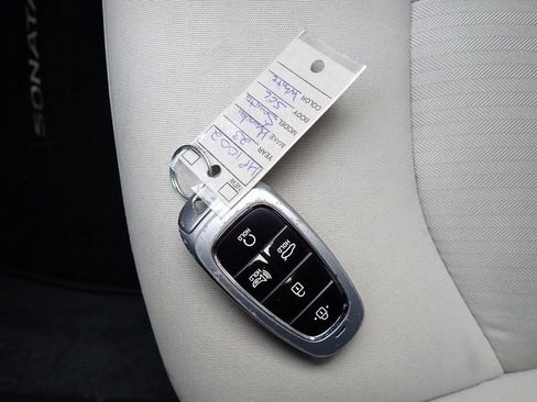 Used 2023 Hyundai Sonata SEL w/ Cargo Package image 30