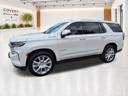 Used 2023 Chevrolet Tahoe High Country w/ Advanced Technology Package AWD/4WD image 5