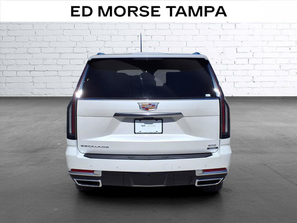Certified 2025 Cadillac Escalade Premium Luxury w/ Touring Package AWD/4WD image 4