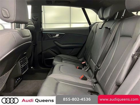 Used 2019 Audi Q8 Premium Plus w/ Premium Plus image 12