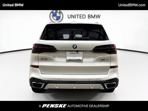 Certified 2025 BMW X5 xDrive40i w/ Executive Package AWD/4WD image 6