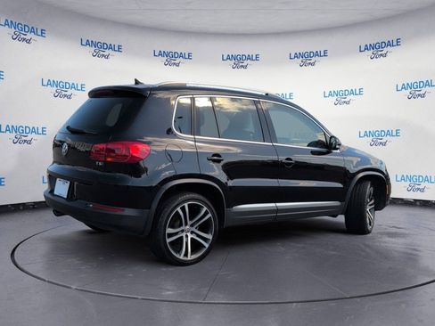 Used 2017 Volkswagen Tiguan SEL image 4