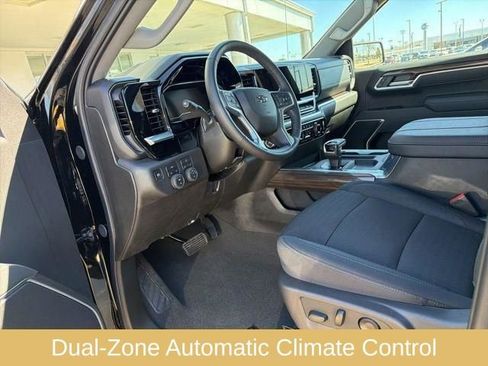 Used 2025 Chevrolet Silverado 1500 RST image 15
