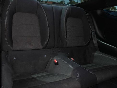 Used 2016 Ford Mustang Coupe RWD image 14