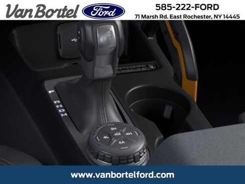 New 2023 Ford Bronco Badlands image 59