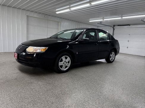 Used 2006 Saturn ION Level 2 FWD image 3