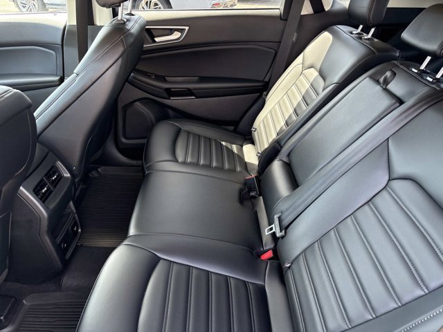 Certified 2023 Ford Edge SEL w/ Convenience Package AWD/4WD image 17