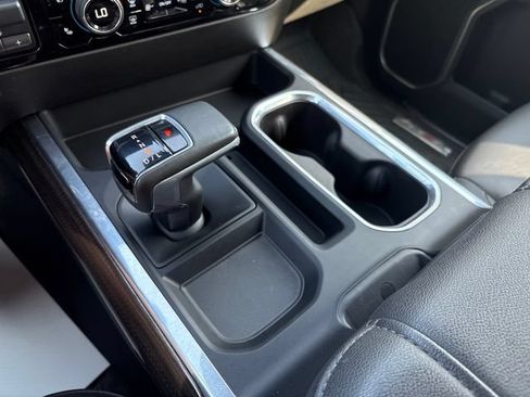 Used 2024 Chevrolet Silverado 1500 RST w/ Convenience Package II AWD/4WD image 17