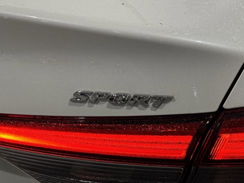 Used 2024 Honda Civic Sport image 41
