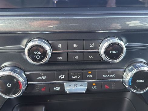 Used 2022 Ford F150 XLT w/ Equipment Group 302A High AWD/4WD image 9