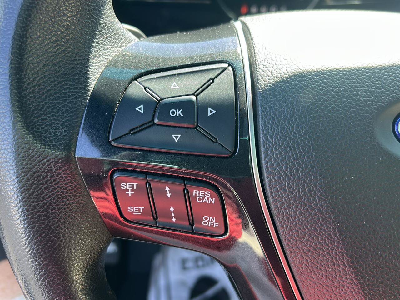 Used 2016 Ford Explorer Limited FWD image 18