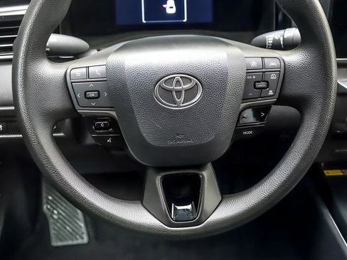 Certified 2025 Toyota Camry LE FWD image 14