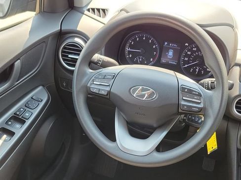 Used 2019 Hyundai Kona SE AWD/4WD image 20