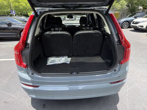 Used 2023 Volvo XC90 B5 Core AWD/4WD image 34