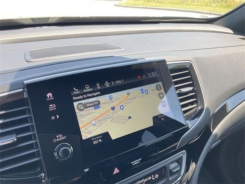 Certified 2024 Honda Passport Black Edition image 26