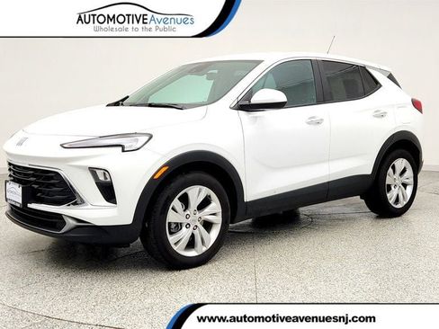 Used 2025 Buick Encore GX Preferred image 1