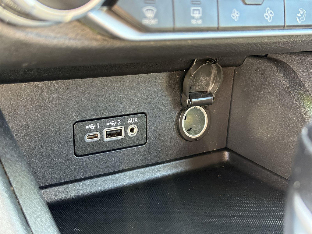 Used 2023 Nissan Sentra SR w/ Trunk Package FWD image 35