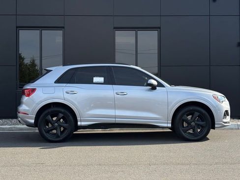 Used 2020 Audi Q3 2.0T Premium image 8