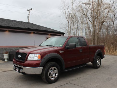 Used 2006 Ford F150 XLT image 11