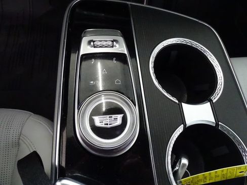 Certified 2024 Cadillac Lyriq Sport w/ LPO, Floor Liner Package AWD/4WD image 11