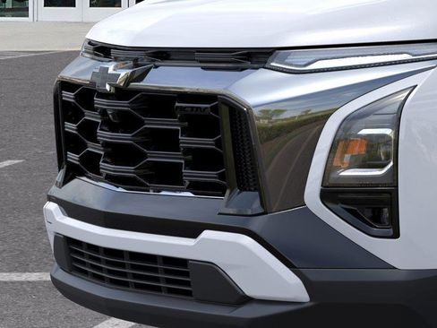 New 2026 Chevrolet Equinox ACTIV w/ Convenience Package III FWD image 15