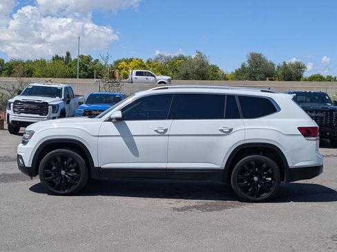 Used 2019 Volkswagen Atlas SEL Premium AWD/4WD image 2