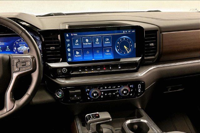 Used 2024 Chevrolet Silverado 1500 High Country w/ LPO, Dark Essentials Package AWD/4WD image 7
