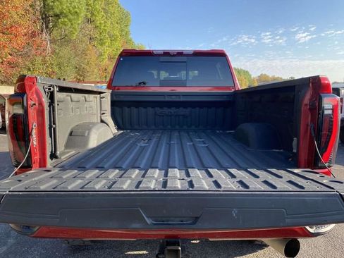 Used 2024 GMC Sierra 2500 AT4 w/ AT4 Premium Plus Package image 12