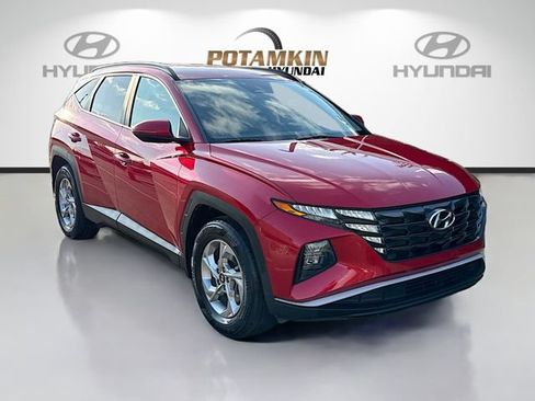 Used 2023 Hyundai Tucson SEL FWD image 3