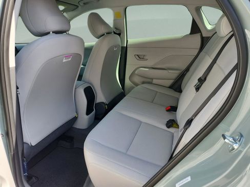 New 2026 Hyundai Kona SE image 17