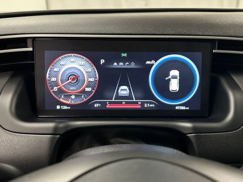 Used 2023 Hyundai Tucson Limited image 17