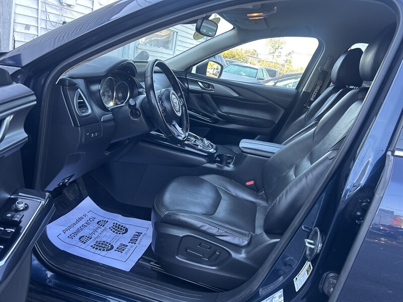 Used 2018 MAZDA CX-9 Touring AWD/4WD image 9