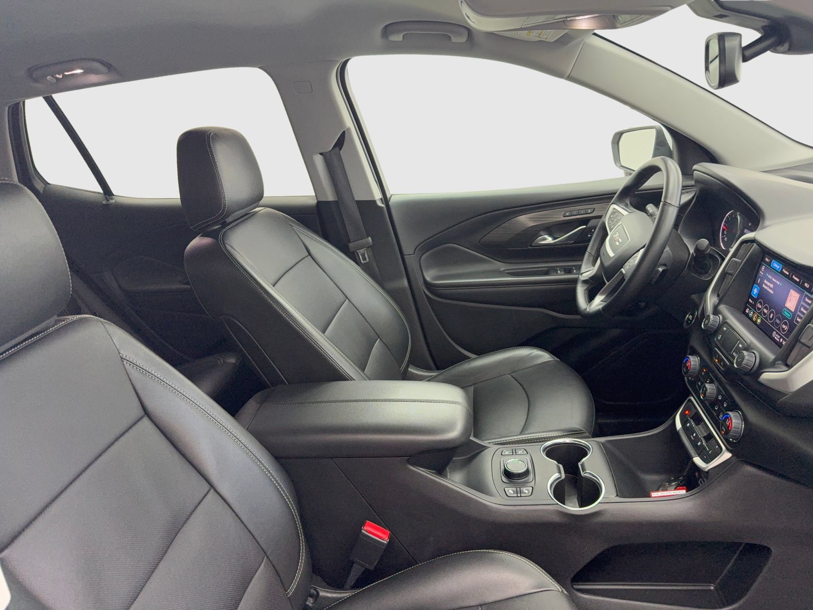 Used 2024 GMC Terrain SLT FWD image 39
