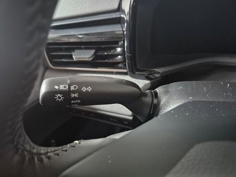 Certified 2025 Toyota Camry LE w/ Convenience Package image 21