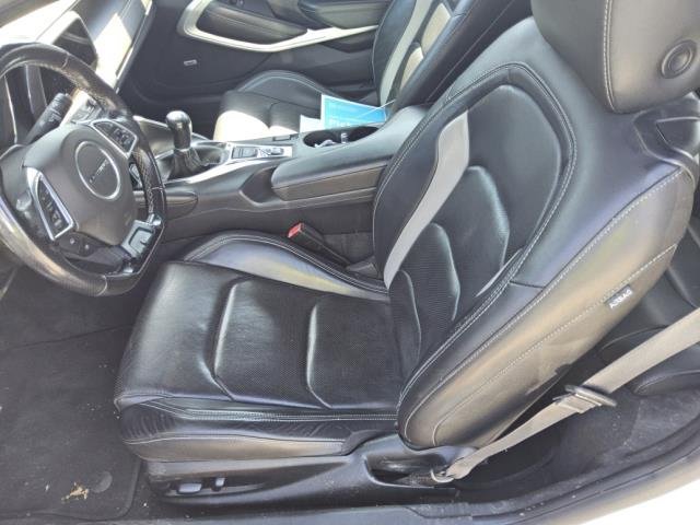 Used 2020 Chevrolet Camaro LT w/ RS Package RWD image 6